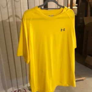 Mens UA performance tee